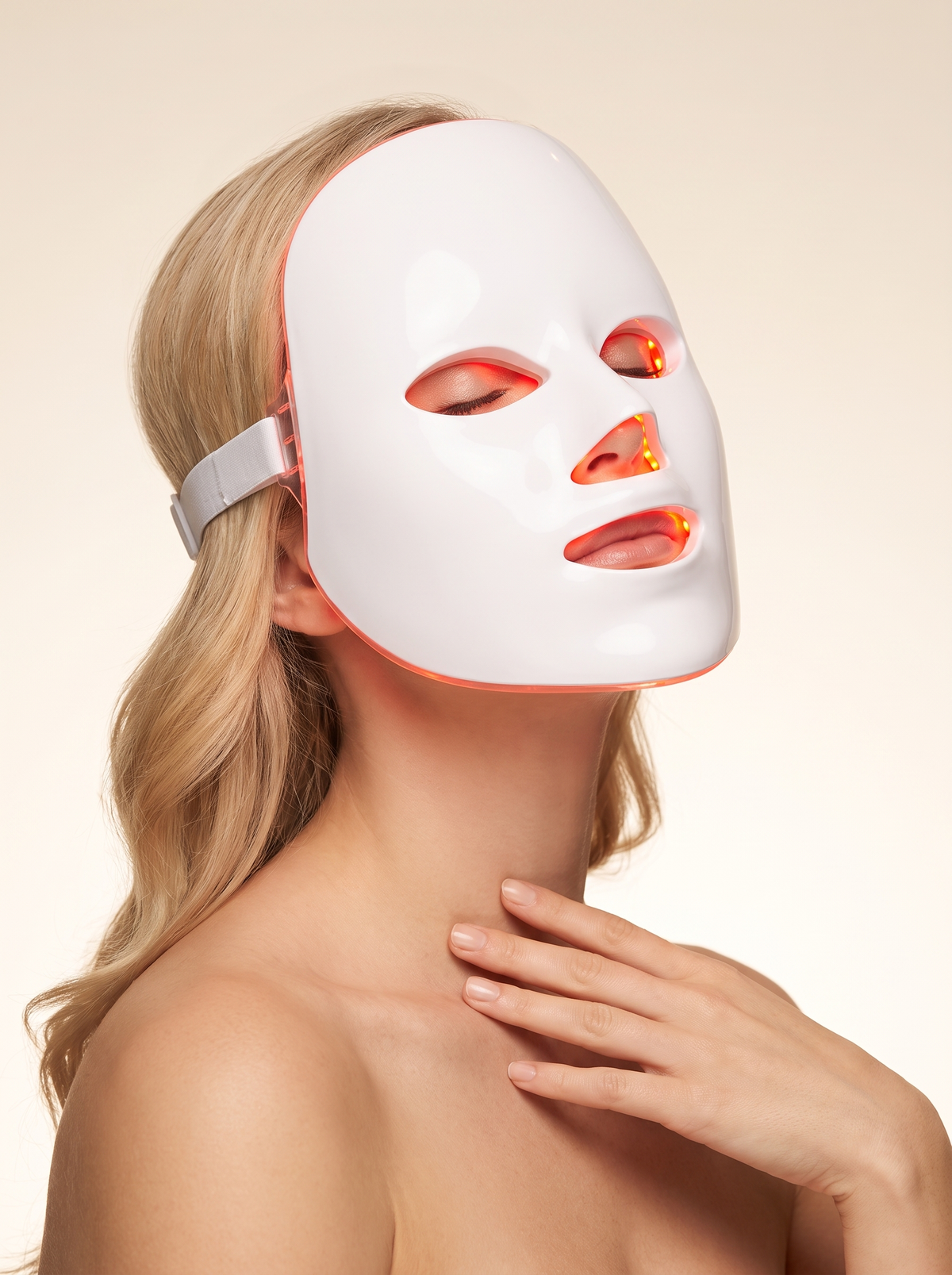 Velora Radiance Mask — 7-Color Wireless LED Face Mask