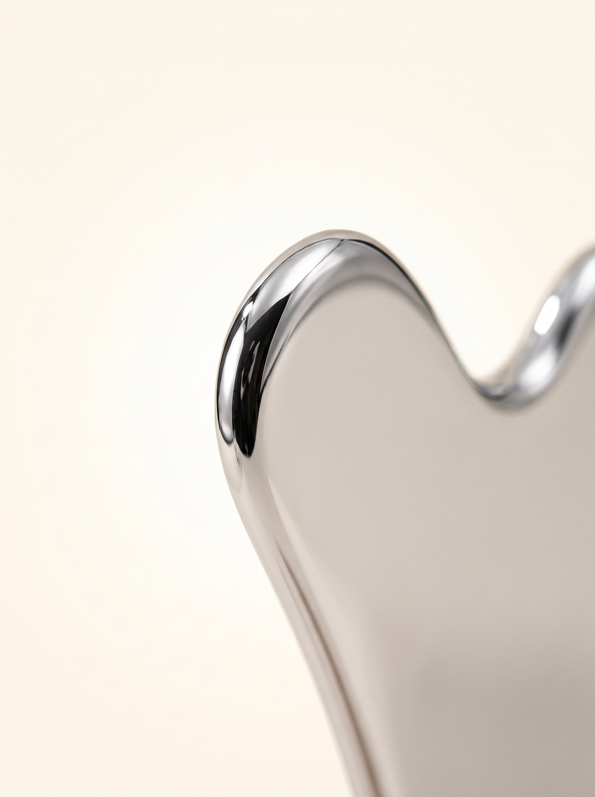 Velora Stainless Steel Gua Sha — Cooling Facial Sculpting Tool